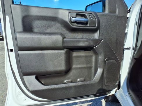 Used 2022 Chevrolet Silverado 1500 Custom w/ LPO, Dark Essentials Package image 25