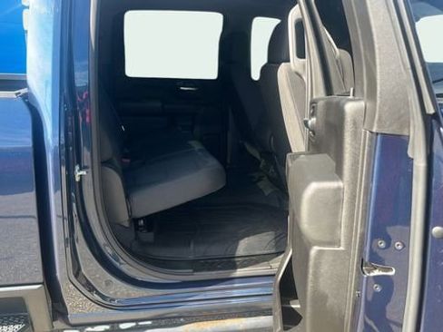 Used 2022 Chevrolet Silverado 2500 Custom w/ Custom Value Package image 47