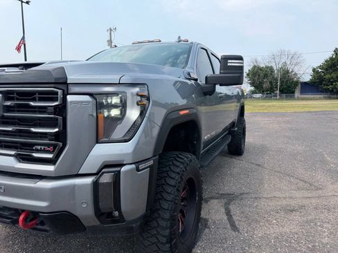 Used 2024 GMC Sierra 2500 AT4 w/ AT4 Premium Plus Package AWD/4WD image 15