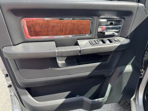 Used 2012 RAM 2500 Laramie image 9