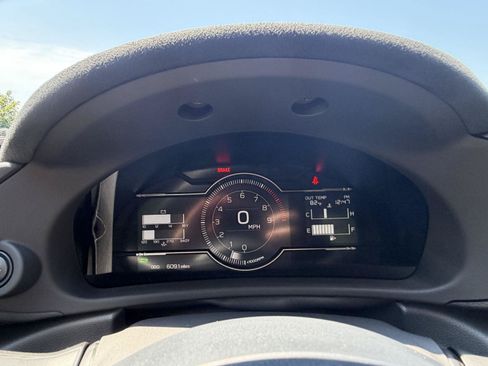 Used 2024 Toyota GR86 Premium RWD image 18