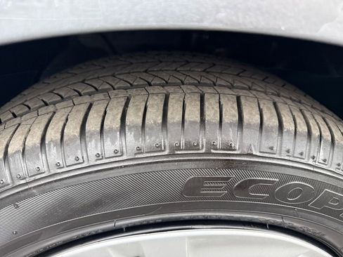 Used 2023 Nissan Leaf S image 19