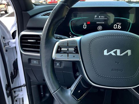 Certified 2023 Kia Telluride EX X-Line AWD/4WD image 11