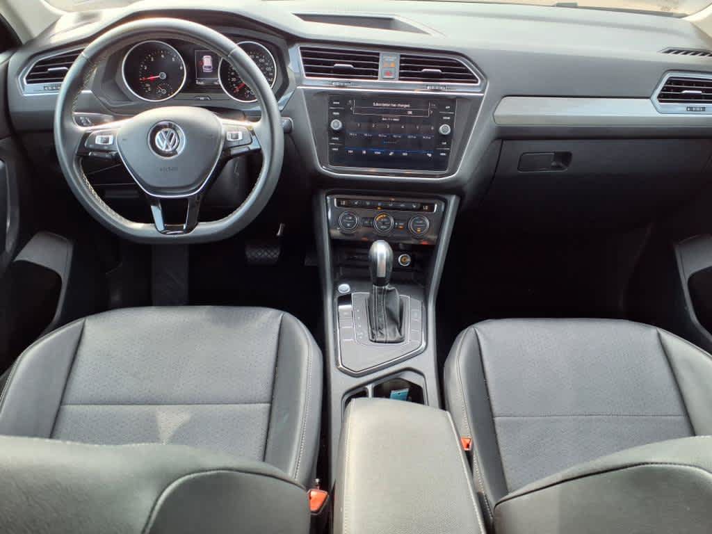 Used 2021 Volkswagen Tiguan SE FWD image 10