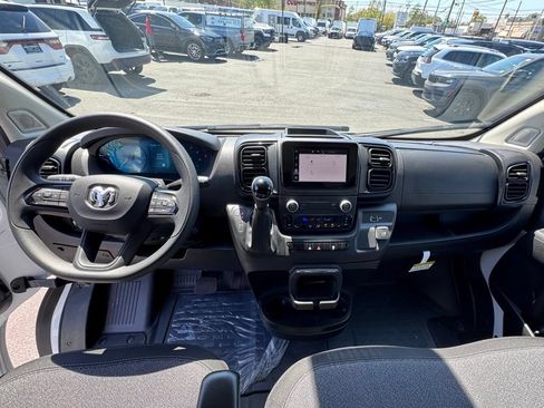 Used 2025 RAM ProMaster 3500 FWD image 14