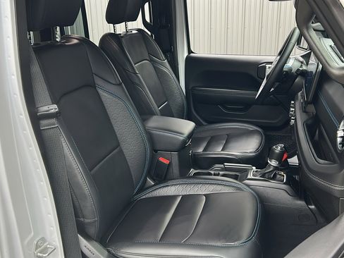 Used 2024 Jeep Wrangler High Altitude image 35
