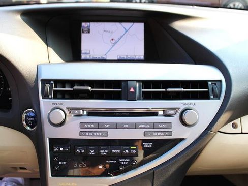 Used 2011 Lexus RX 450h AWD image 22