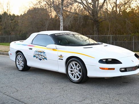 Used 1997 Chevrolet Camaro Z28 image 28