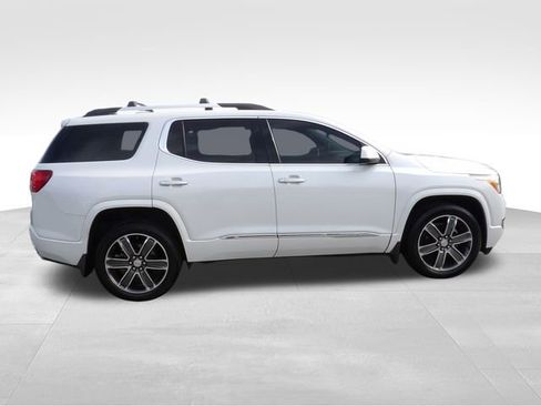 Used 2019 GMC Acadia Denali image 8
