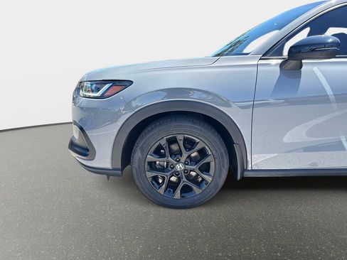 Used 2025 Honda HR-V Sport image 10