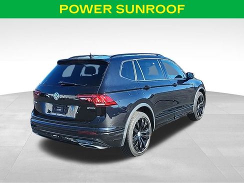 Used 2021 Volkswagen Tiguan SE R-Line image 4