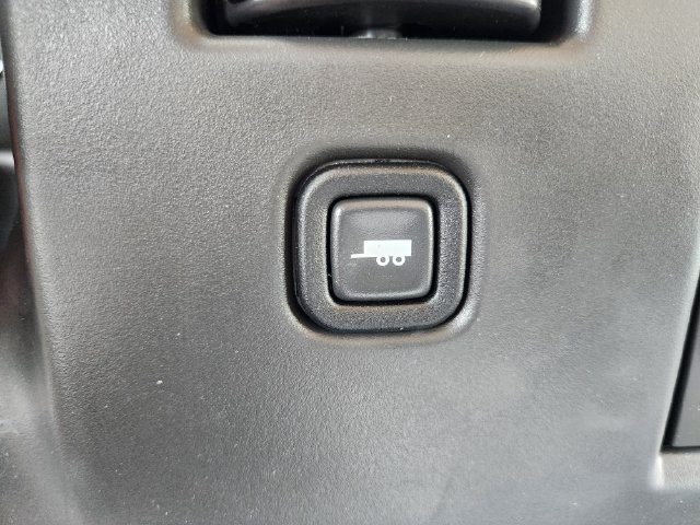 New 2026 Chevrolet Express 3500 w/ Driver Convenience Package RWD image 21
