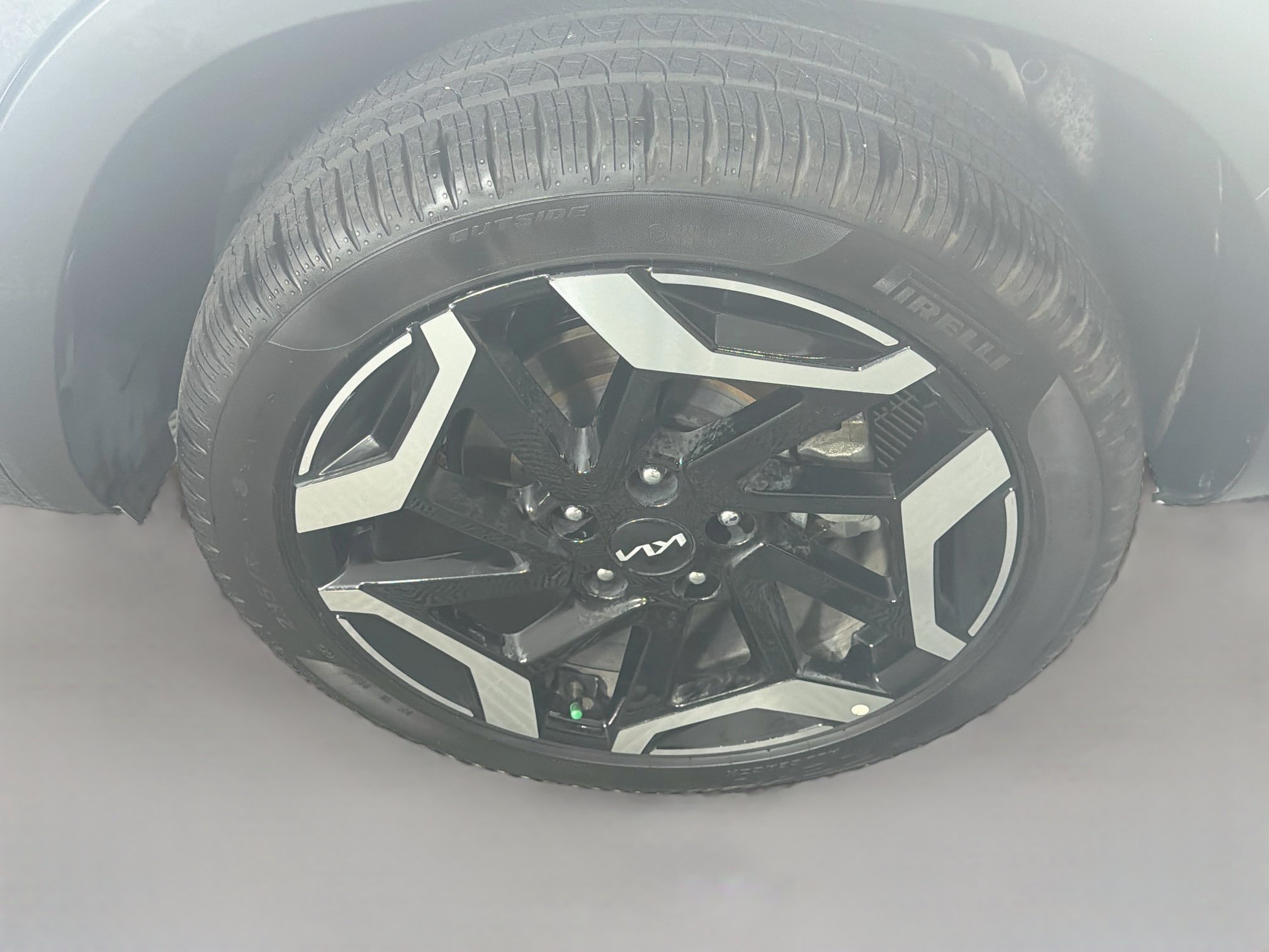 Used 2024 Kia Seltos SX AWD/4WD image 11