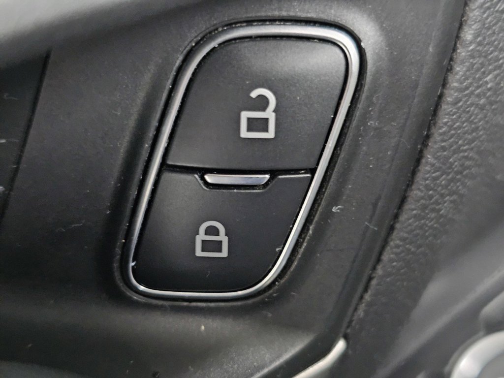 Used 2022 Ford Escape SE w/ Convenience Package AWD/4WD image 25