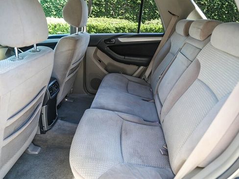 Used 2003 Toyota 4Runner SR5 image 26