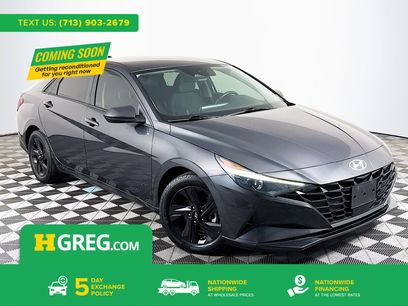 Used 2021 Hyundai Elantra SEL w/ Convenience Package