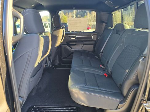 New 2026 RAM 1500 Big Horn AWD/4WD image 11