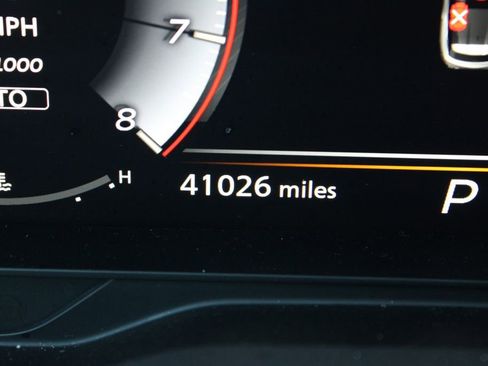 Used 2023 INFINITI QX60 Sensory w/ Vision Package image 13