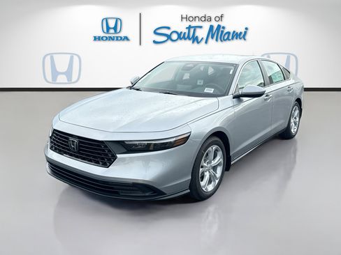 New 2025 Honda Accord LX image 3