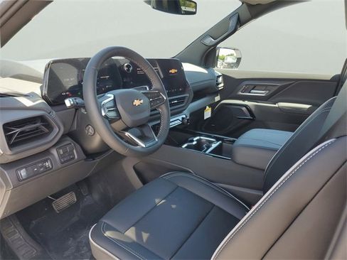 New 2026 Chevrolet Silverado EV LT w/ Plus Package image 18