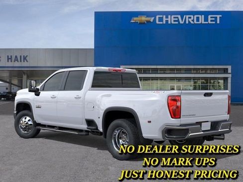 New 2026 Chevrolet Silverado 3500 LT AWD/4WD image 3
