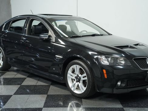Used 2009 Pontiac G8 w/ Premium Package image 13