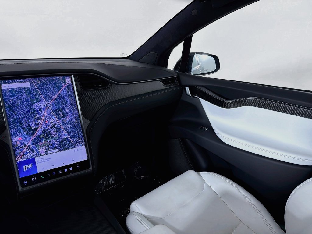 Used 2020 Tesla Model X Performance AWD/4WD image 22