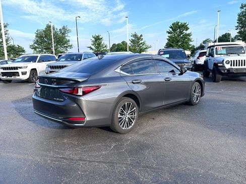 Used 2023 Lexus ES 250 w/ Premium Package AWD/4WD image 13