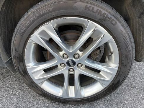 Used 2019 Lincoln MKC Reserve AWD/4WD image 12