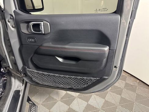 Used 2019 Jeep Wrangler Unlimited Rubicon image 14