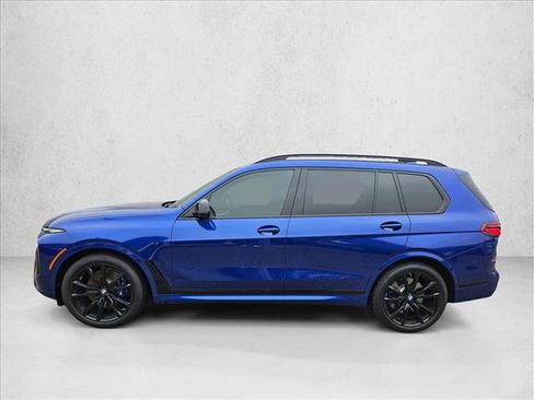 New 2025 BMW X7 M60i image 5