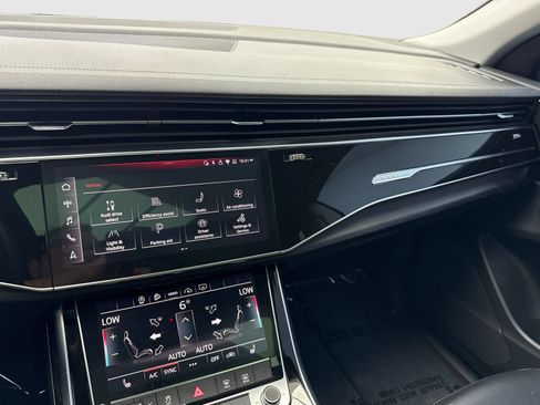 Used 2023 Audi Q8 Premium w/ Convenience Package AWD/4WD image 24