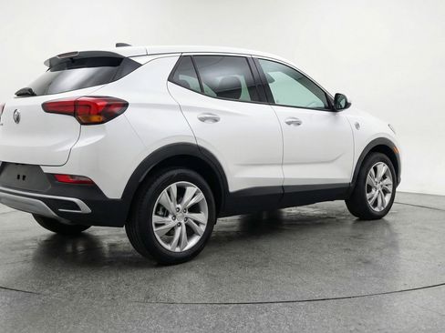 Used 2025 Buick Encore GX Preferred FWD image 9