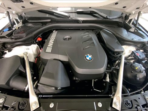 New 2026 BMW 530i xDrive w/ Premium Package AWD/4WD image 16