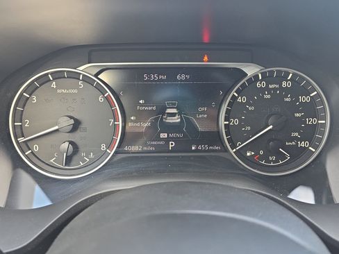Used 2023 Nissan Rogue SV FWD image 18