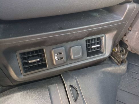 Used 2019 Chevrolet Silverado 1500 LT w/ Texas Edition image 21