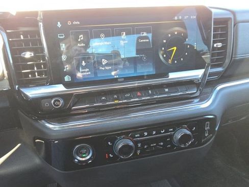 Used 2023 Chevrolet Silverado 1500 LT image 5