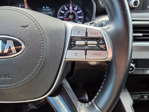 Used 2020 Kia Telluride LX FWD image 29