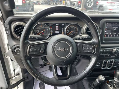 Used 2019 Jeep Wrangler Unlimited Sport S AWD/4WD image 14