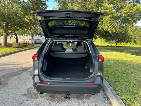 Certified 2023 Toyota RAV4 XLE FWD image 11