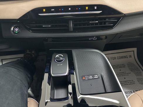 New 2026 Buick Enclave Preferred image 41