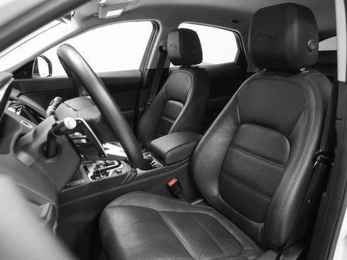 Used 2021 Jaguar E-PACE SE AWD/4WD image 47