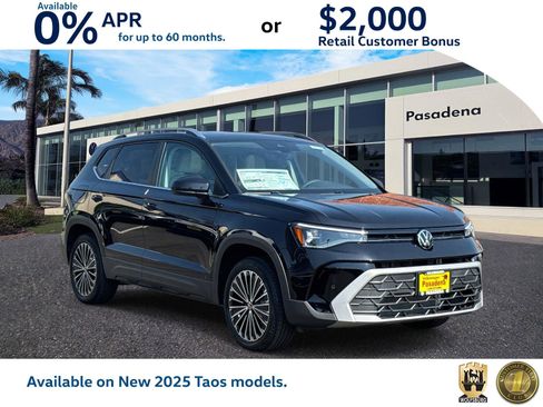 New 2025 Volkswagen Taos SE image 1