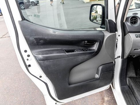 Used 2017 Chevrolet City Express LS FWD image 16