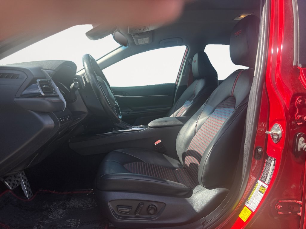 Used 2020 Toyota Camry TRD FWD image 9