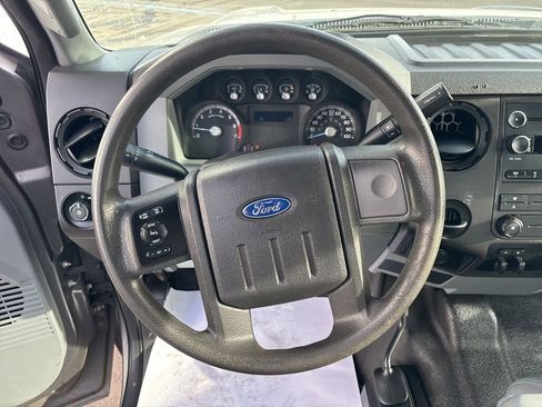 Used 2013 Ford F350 XL image 20