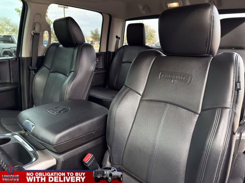 Used 2018 RAM 1500 Laramie w/ Convenience Group image 18