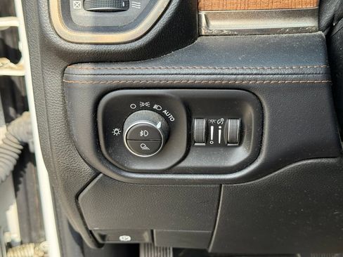 Used 2019 RAM 3500 Limited AWD/4WD image 20