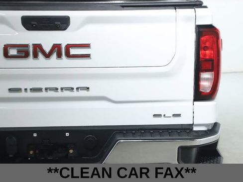 Used 2022 GMC Sierra 1500 SLE image 17