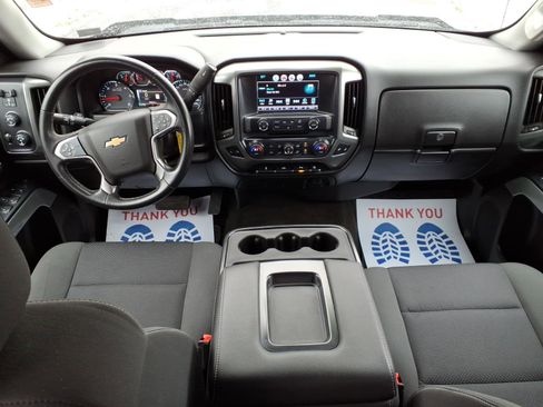 Used 2017 Chevrolet Silverado 1500 LT w/ Midnight Edition image 8
